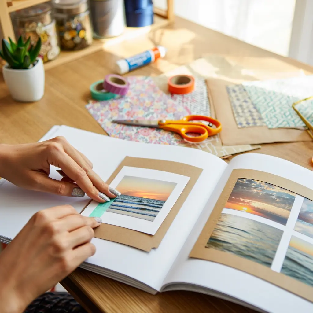 Photo album crafting workshop